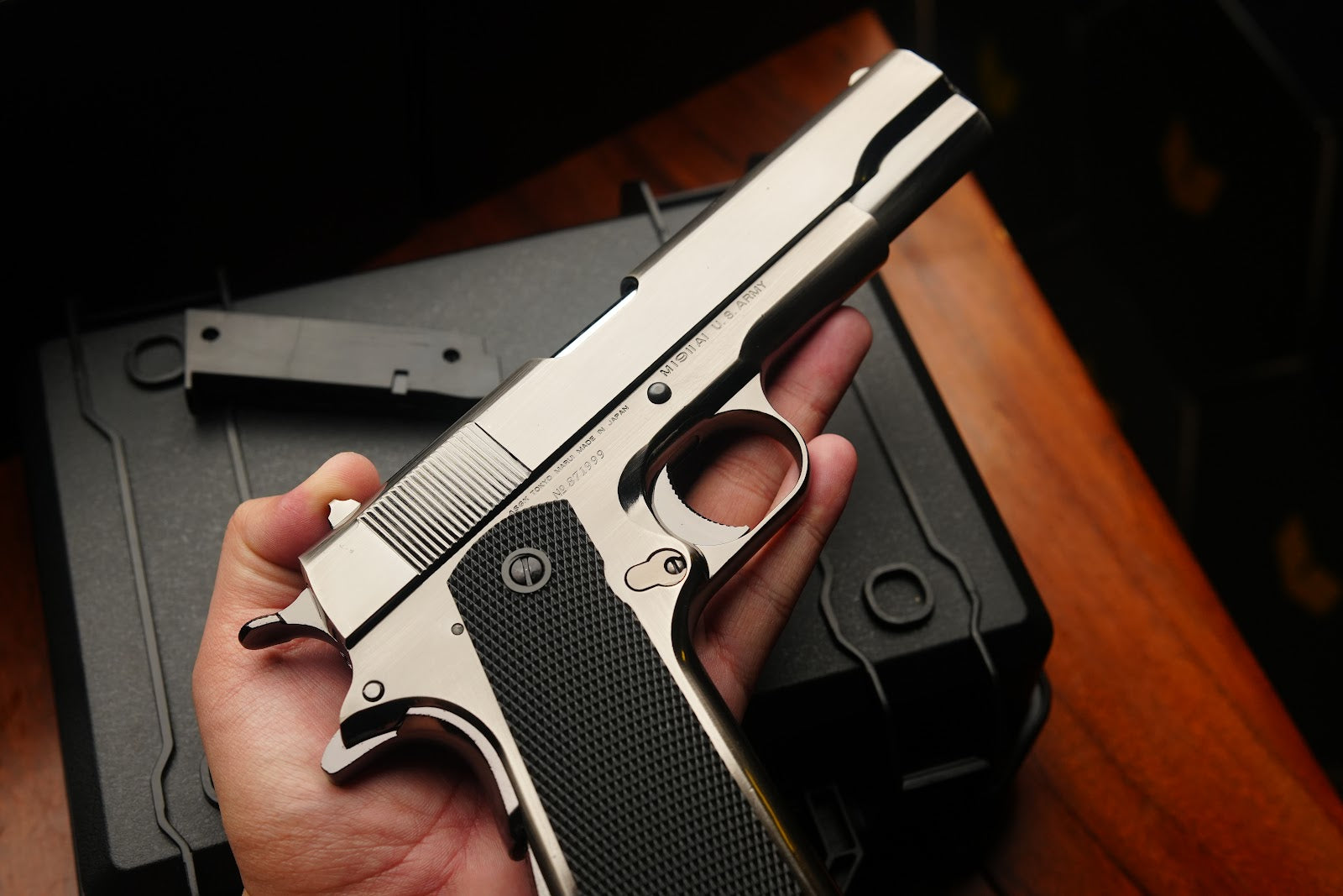 Colt 1911 Classic Silver Full Metal Manual