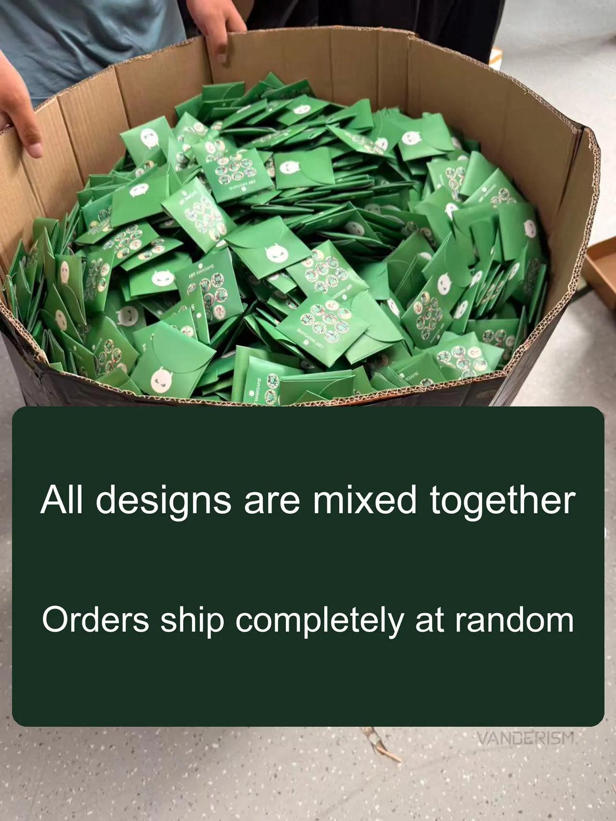 LDT Xiaodan Badge Blind Box, 7 Regular + 1 Hidden Double-Glitter Design; Random, ¥0 Member Redemption on Orders ≥¥398, Must Select Redemption (Pre-Order 50 Hari)